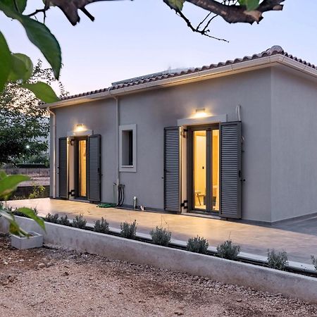 The Mulberry Tree Villa Sami  Extérieur photo