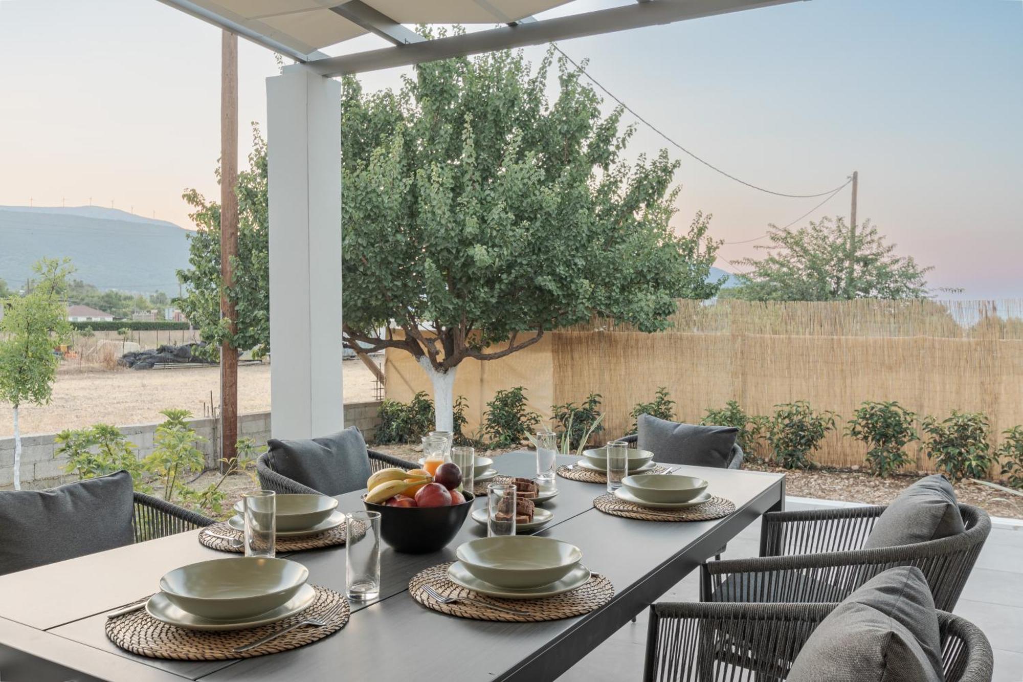 The Mulberry Tree Villa Sami  Extérieur photo